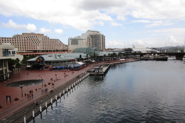 Sydney - harbour.jpg
